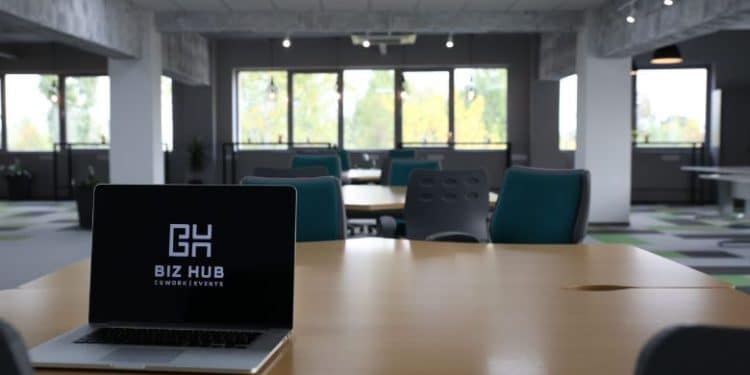Biz Hub - коуъркинг пространството за вас