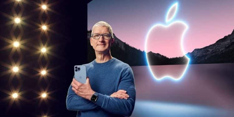 Apple ще представи новите модели iPhone на 12 септември