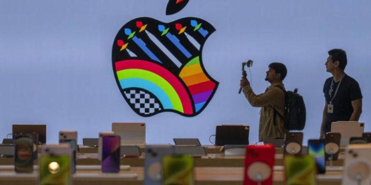 TDK Corp ще произвежда литиево-йонни клетки за батерии в Индия за iPhone на Apple 1 TDK Corp ще произвежда литиево-йонни клетки за батерии в Индия за iPhone на Apple