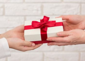 Подаръци, които ще накарат половинката ви да се усмихне