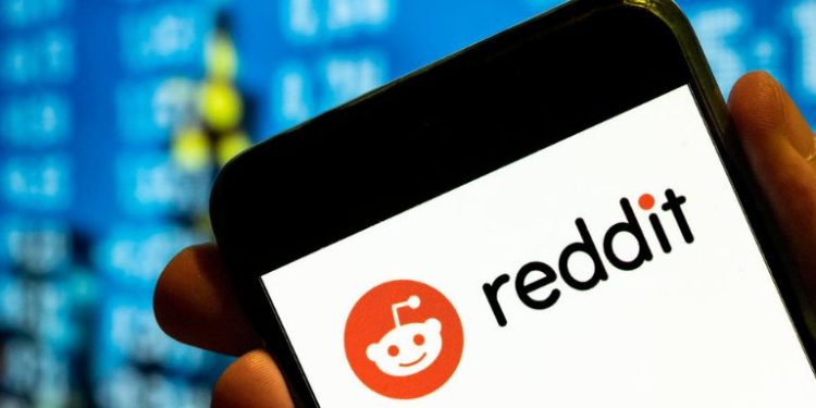След три години отлагане Reddit се прицелва към IPO в края на март