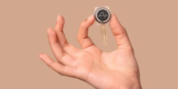 Проблеми с мозъчните импланти на Neuralink: компанията е знаела за проблема от години