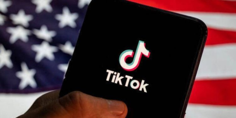Американски милиардер със смела оферта за закупуването на TikTok 1 Американски милиардер със смела оферта за закупуването на TikTok